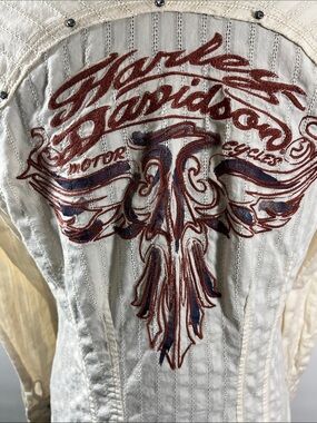 Harley-Davidson Cream Textured Button Shirt Women Size M Rhinestones